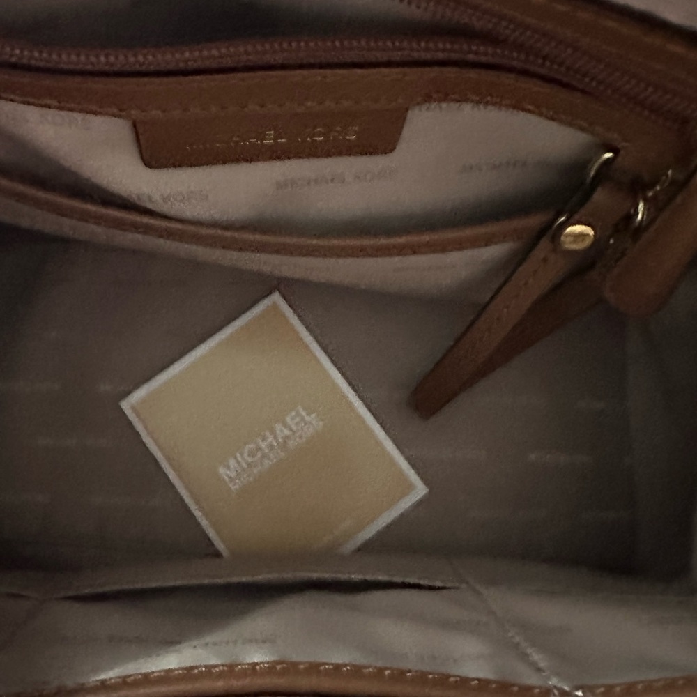 Monogram Floral Appliqué Satchel Mercier - Picture 2 of 16